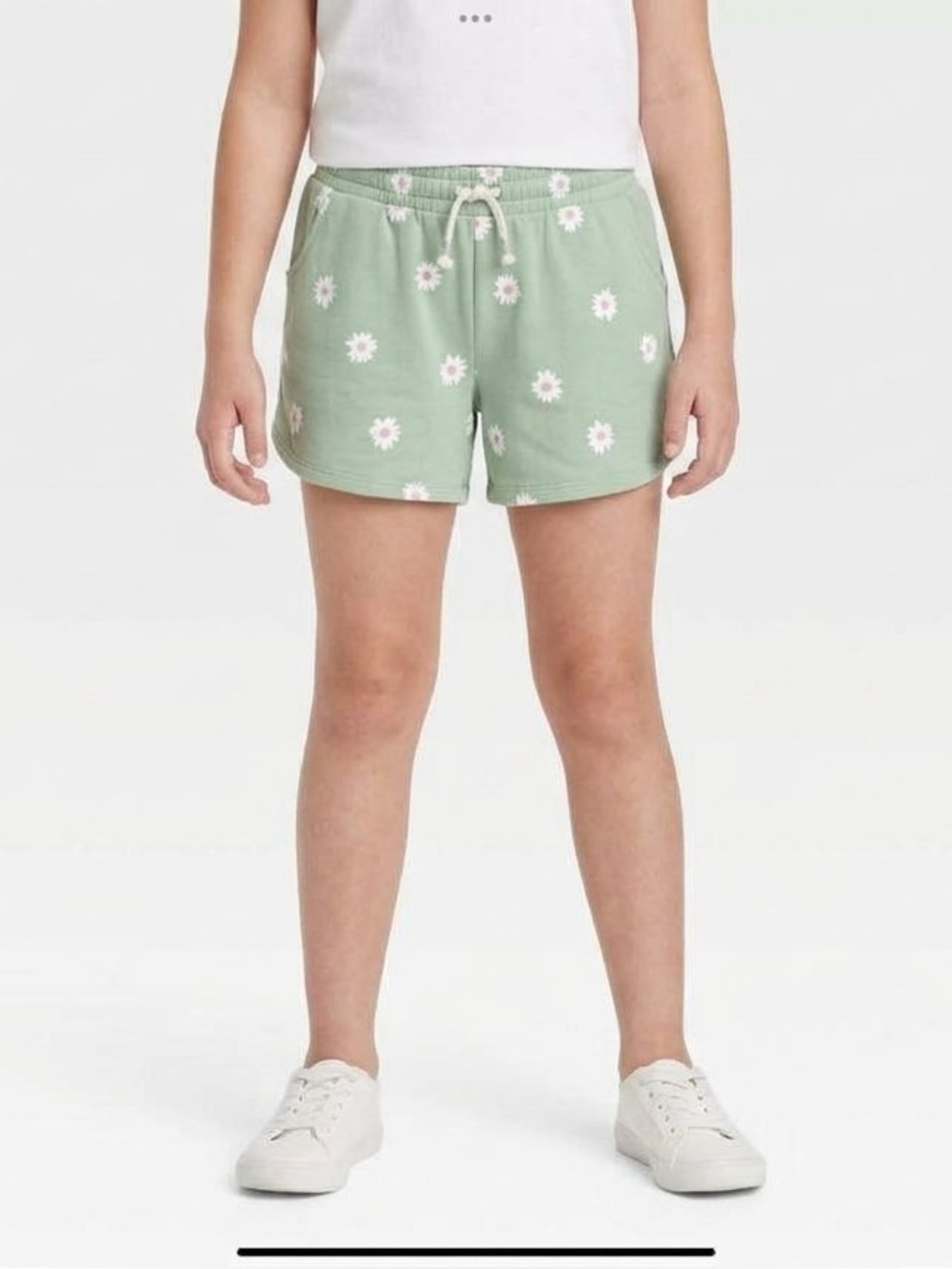 Cat & Jack Mint Green Daisy Print Women's Shorts